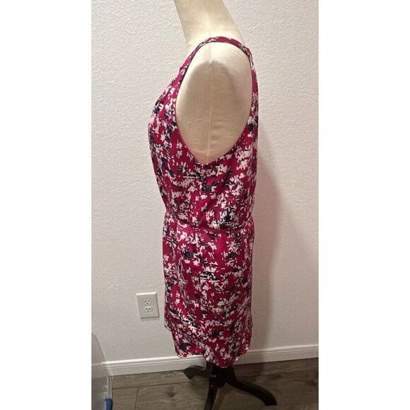 Banana Republic‎ Petite Pink Floral Sleeveless Dress Size SP - Picture 2 of 9